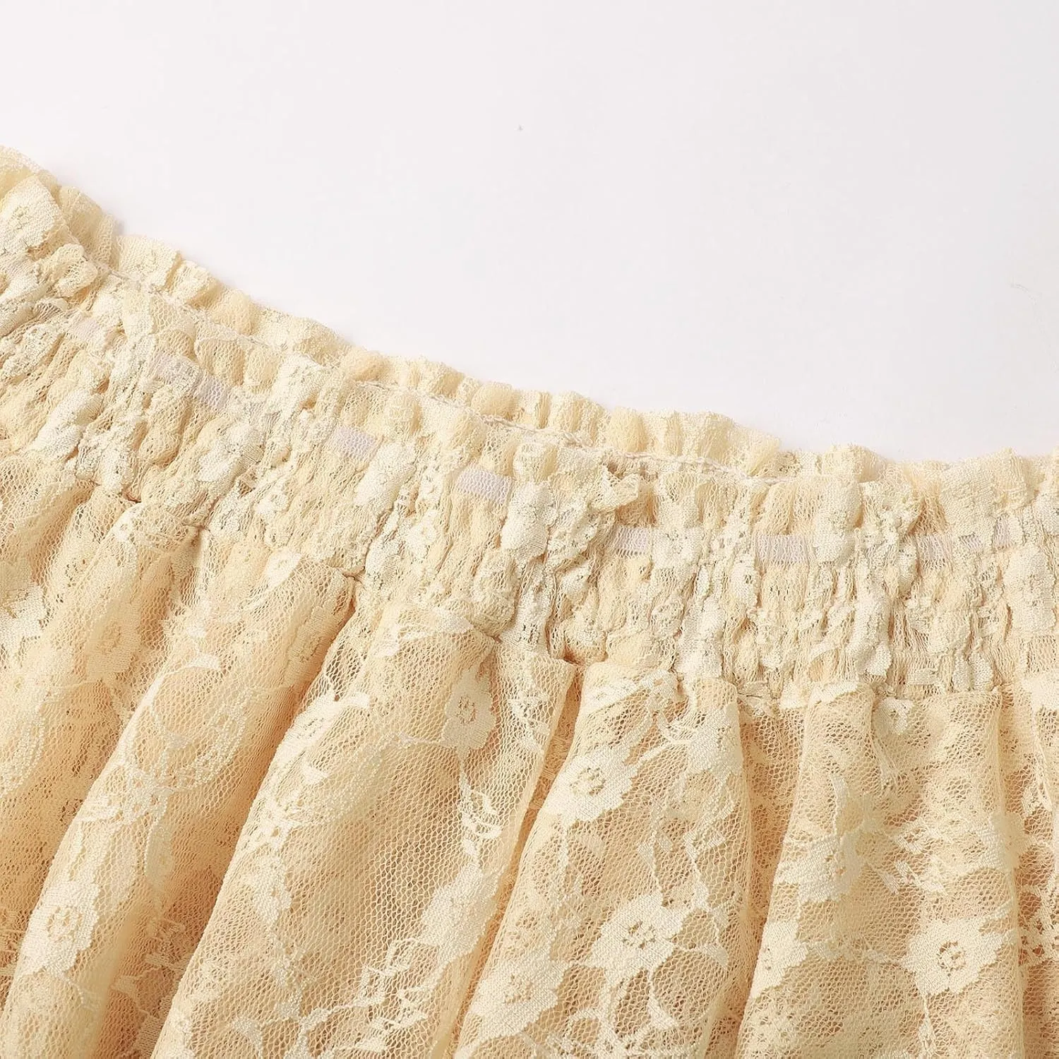 Mini Black Skirt for Women Y2K Lace Tiered A-Line Low Rise Ruffles Pleated Lace Trim Flowy Skirts with Slip Underskirt