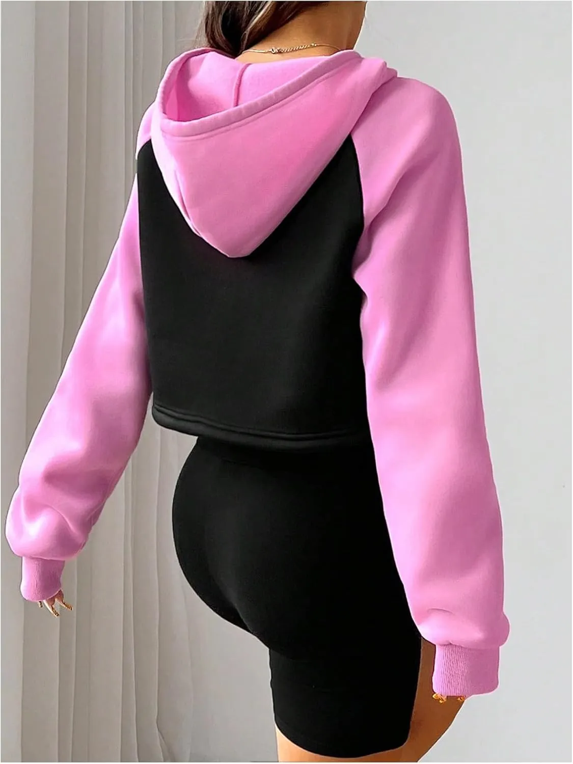 OYOANGLE Women's Cropped Drawstring Hoodies Long Sleeve Color Block Hooded Sweatshirts